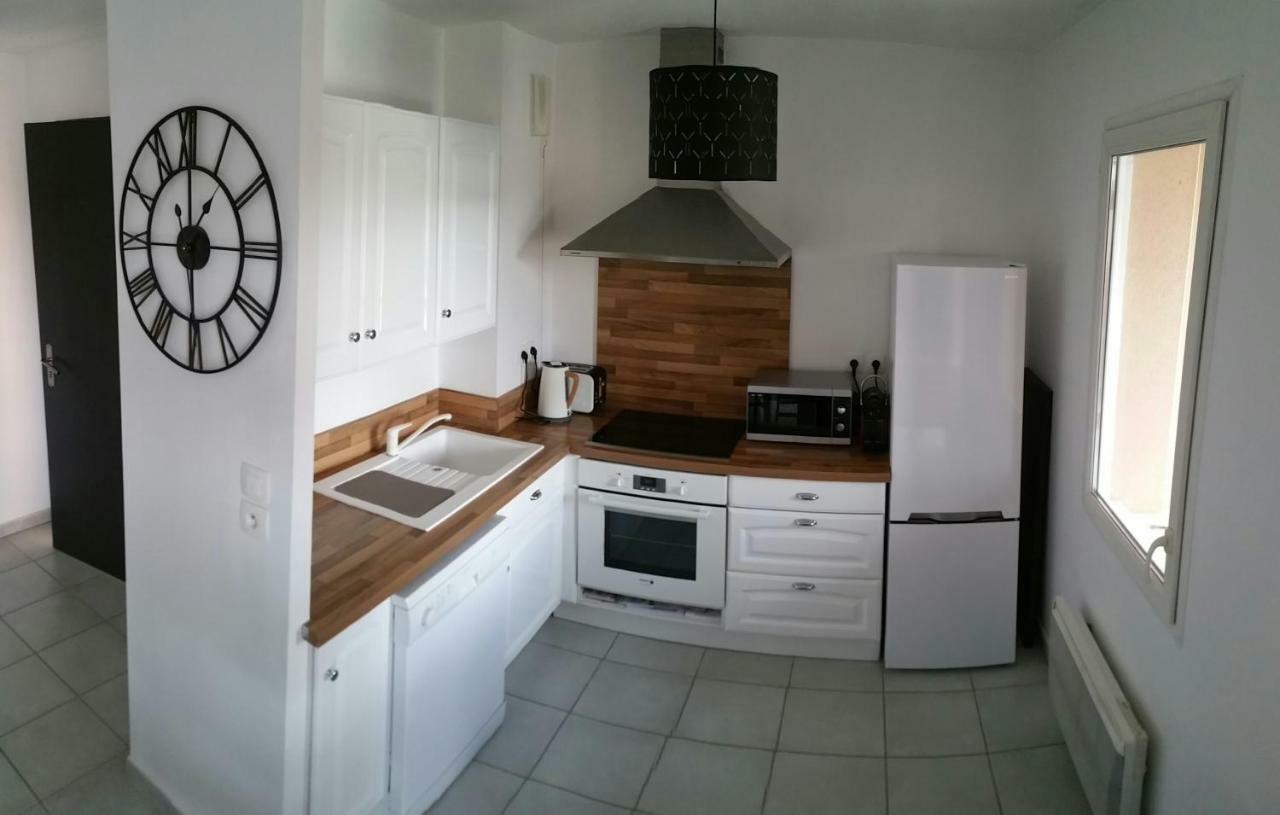 Апартаменты Apt 50M2 Avec Balcon Tout Equipe Proche D'Avignon Перн-ле-Фонтен Экстерьер фото